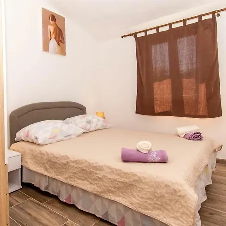 By The Sea Kanica, Rogoznica - 17388 רוגוזניצה